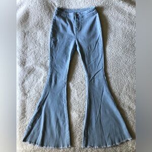 NWOT Light Blue Flared Women Jeans